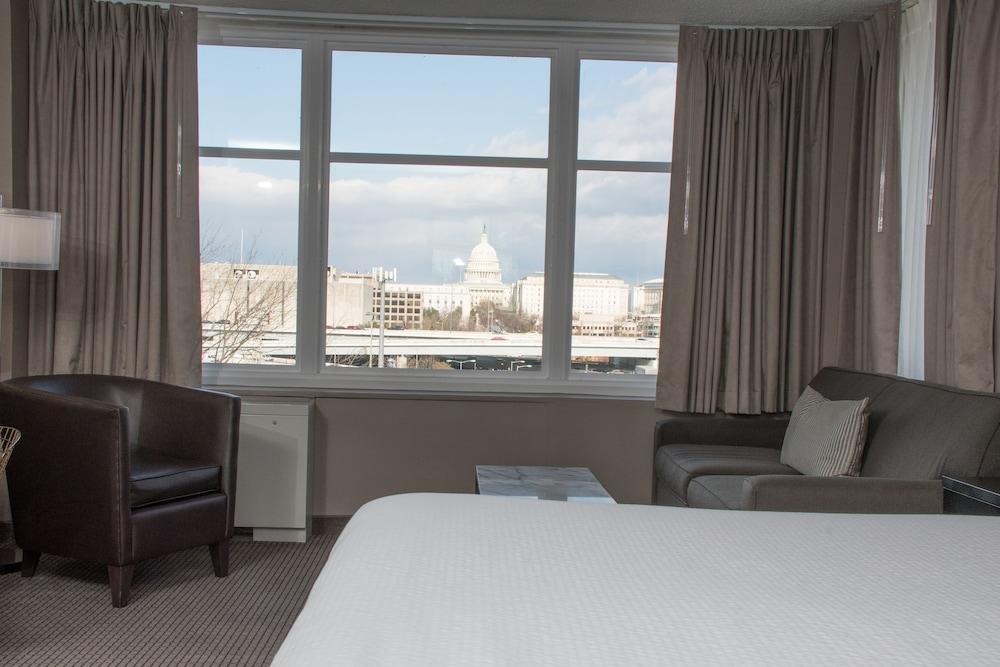 Capitol Skyline Hotel Вашингтон Екстериор снимка